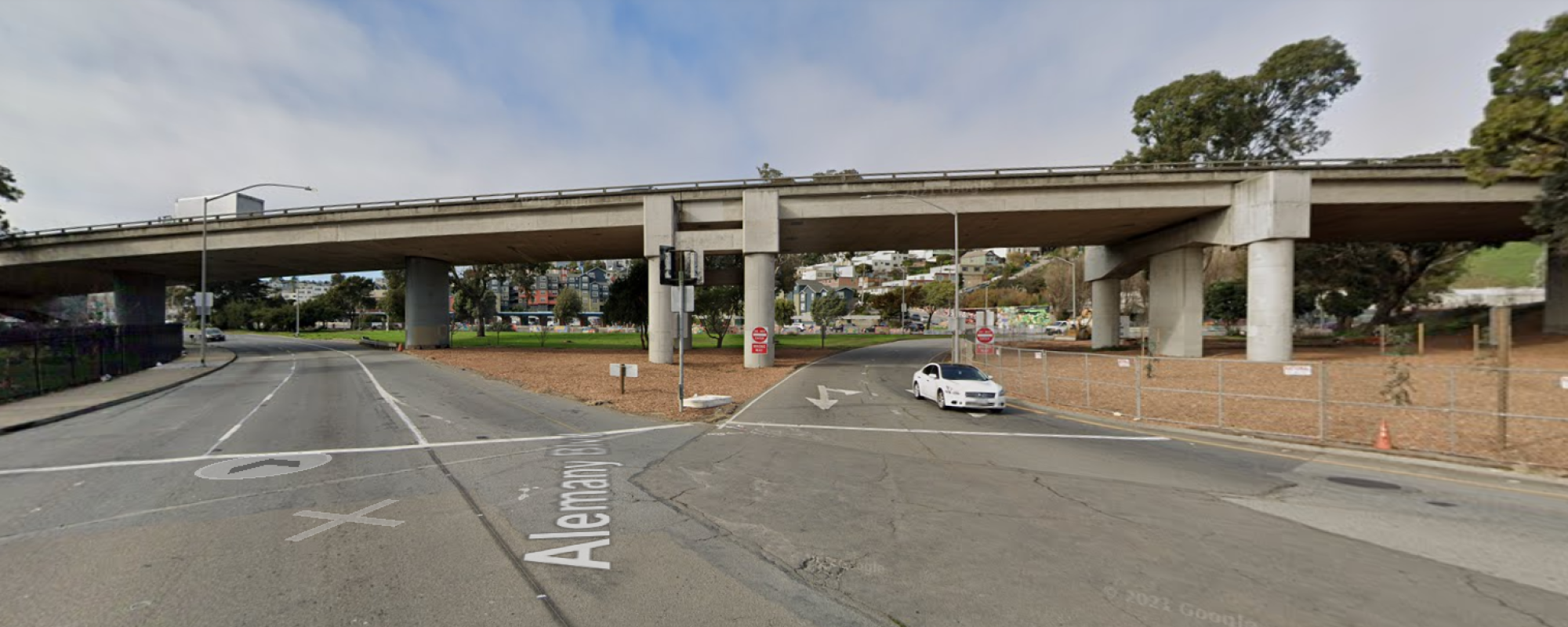 Current Street View of Alemany Interchange
